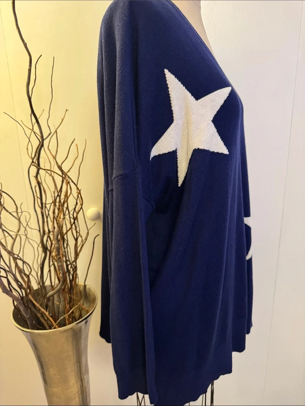 Laurie Felt Navy V-Neck Sweater with White Star Accents - Picture 5 of 7